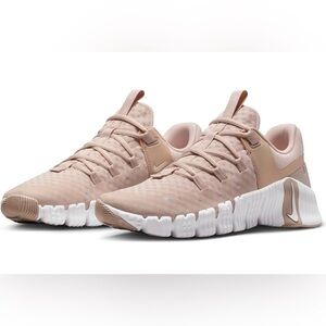Nike | Free Metcon 5 | Oxford Rose/Taupe